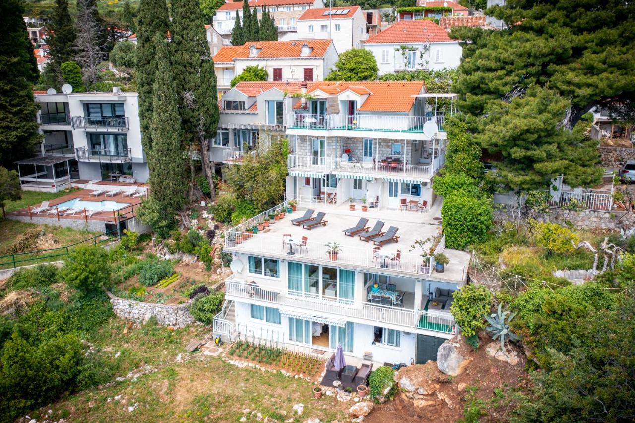 מליני Apartments Katica מראה חיצוני תמונה