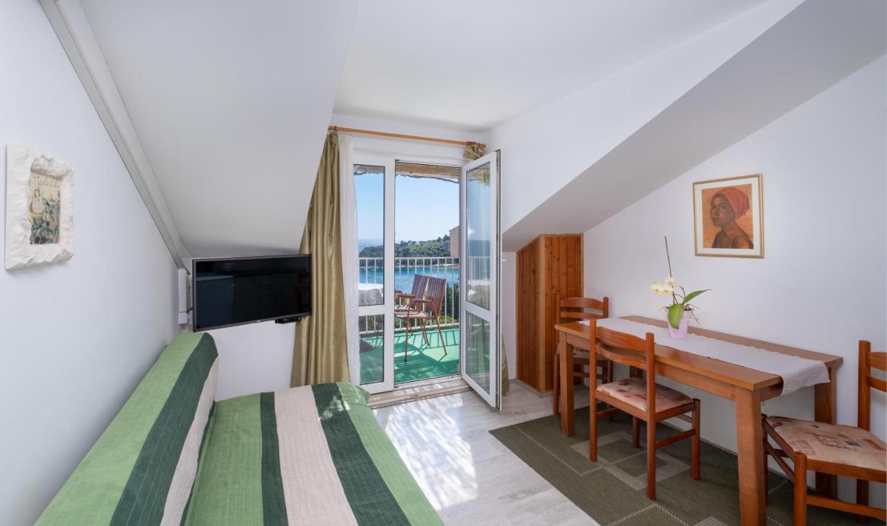 מליני Apartments Katica מראה חיצוני תמונה