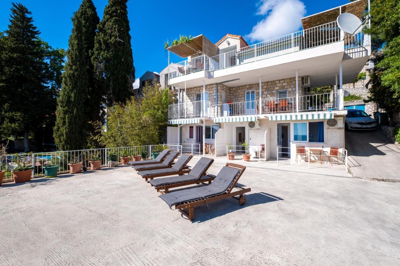 מליני Apartments Katica מראה חיצוני תמונה