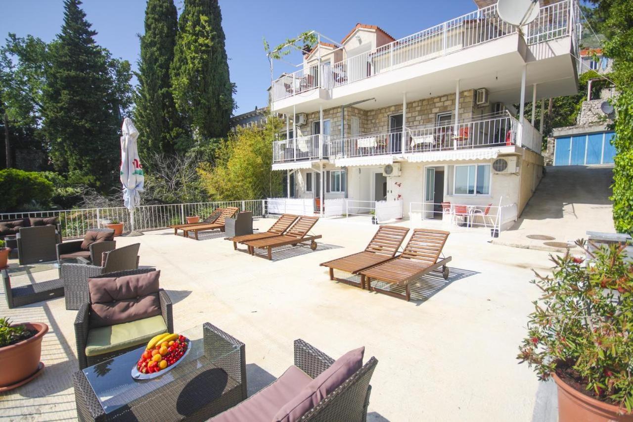 מליני Apartments Katica מראה חיצוני תמונה